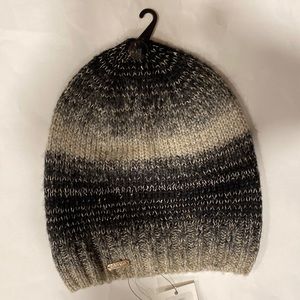 NWT Calvin Klein Winter Stripe Almond Black Silver Sparkle Beanie Hat Unisex